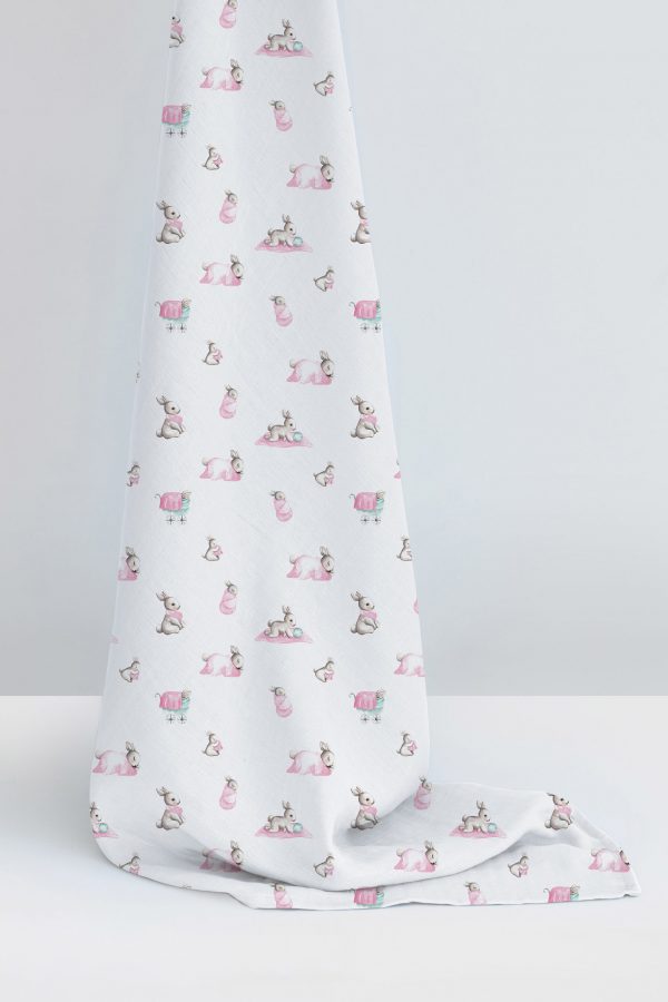 Deux Lapins Bébé Lapin Rose Müslin Bebek Örtüsü 100X100cm - Görsel 2