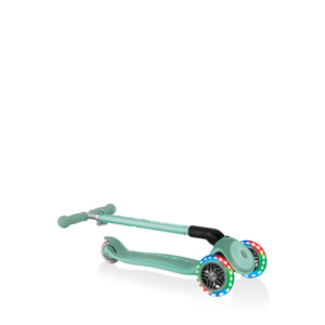 Globber Primo Plus Katlanabilir Işıklı Scooter - Mint Yeşili - Görsel 3