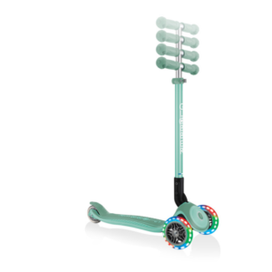Globber Primo Plus Katlanabilir Işıklı Scooter - Mint Yeşili - Görsel 5